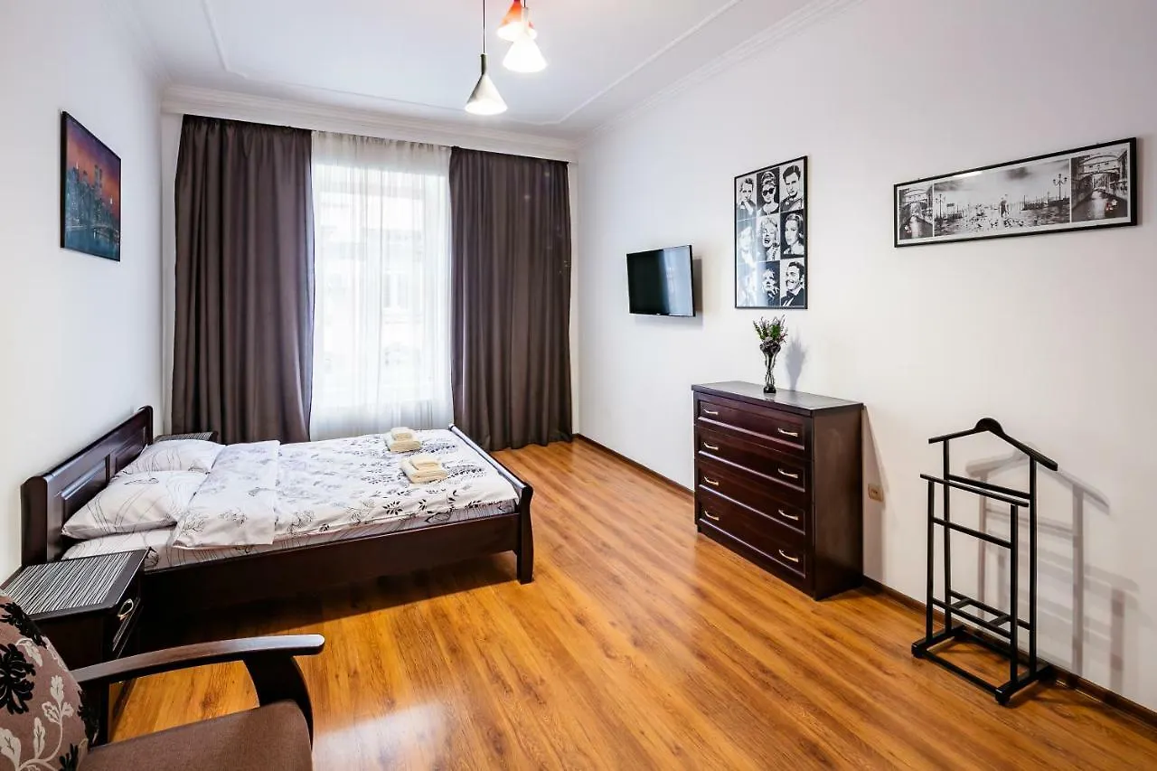 Bv Apartments Exquisite Lemberg Ukraine