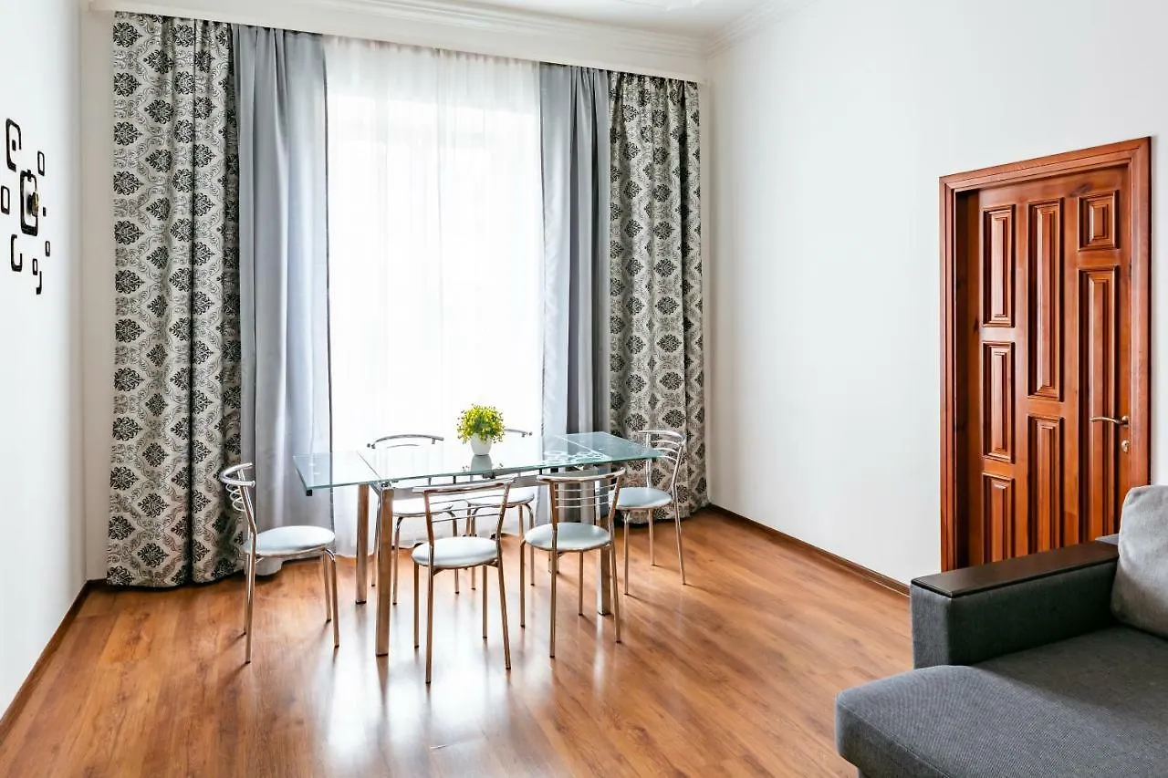 Bv Apartments Exquisite Lviv 0*,